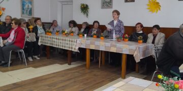 Възрастните хора почетоха Деня на народните будители