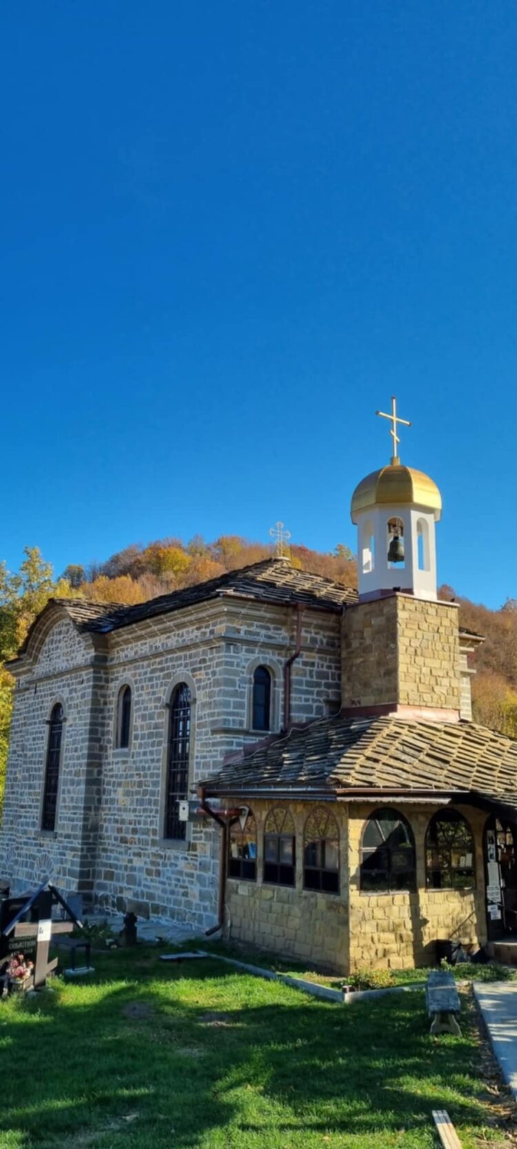 Храмов празник на Девическия манастир в Батошево