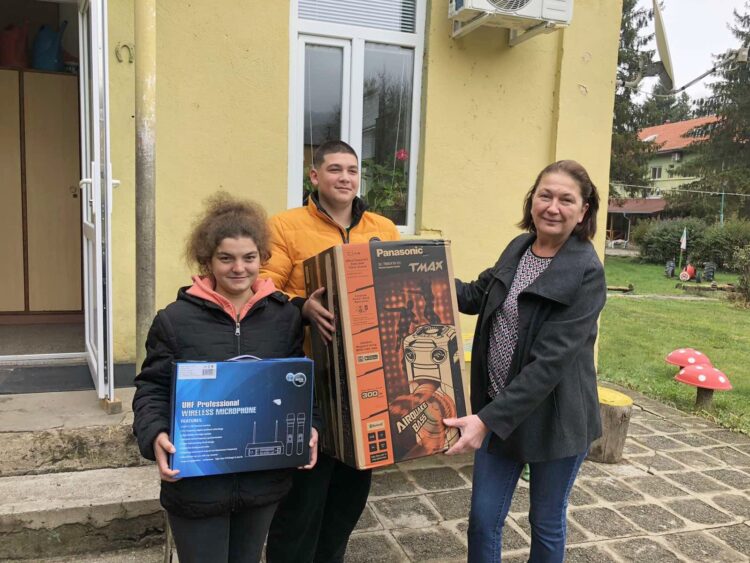 Ние, учениците на ПГ „Марин Попов“, отново показахме, че сме обединени в името на доброто