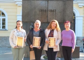 Педагози от Севлиево с приз “Учителите-будители на бъдещето”