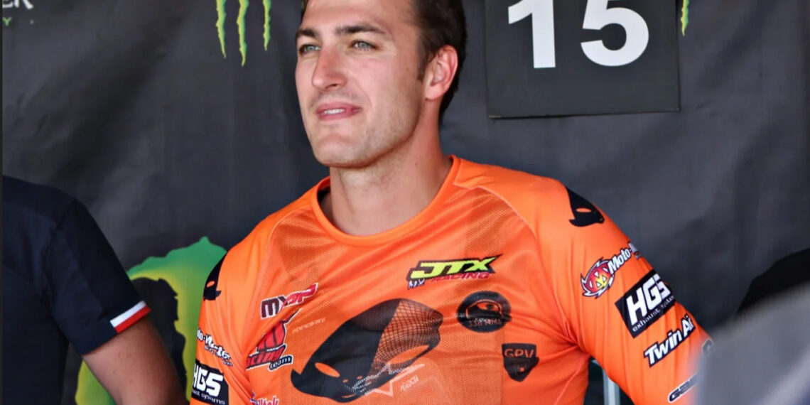 За Петър Петров 2024-а е нова в мотокроса – стана мениджър на отбора на AIT Racing