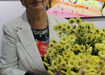 “Оцеляла струна” – поеми в стихове с Минка Вачева