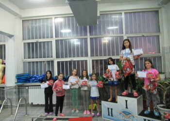 Предколедно “Викинг” домакинства областно по плуване