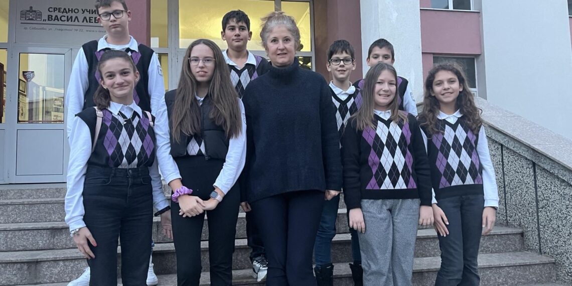 Блестящо представяне на отбора от СУ “Васил Левски” в Национално детективско състезание