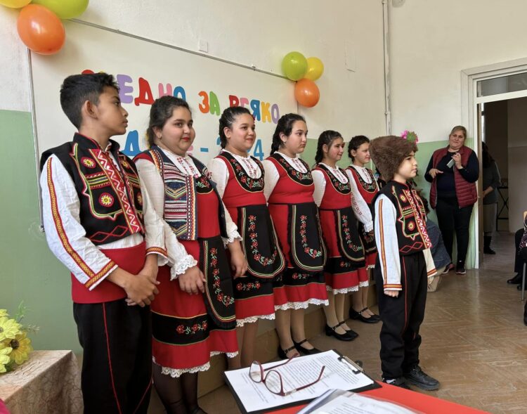 Добри практики за преодоляване на образователни дефицити показаха в училището в с. Градница