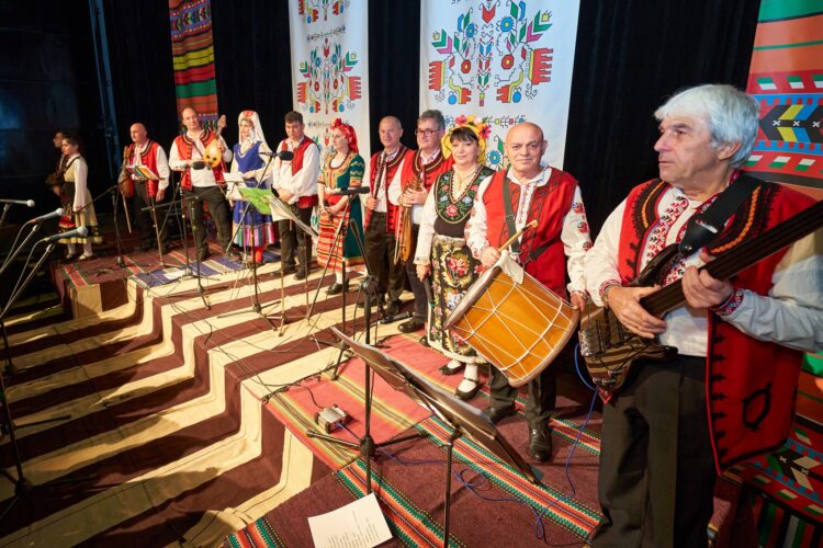 65 години пребъдване за Фолклорен ансамбъл “Развитие”