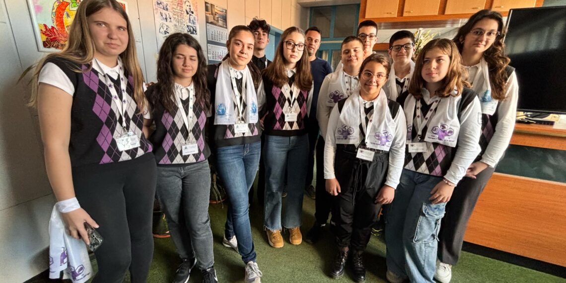 Клуб “Журналист” при СУ “Васил Левски”  в  ТВ “Канал Фокус”