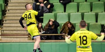 “Дан Колов” поведе в група II на турнира в Габрово