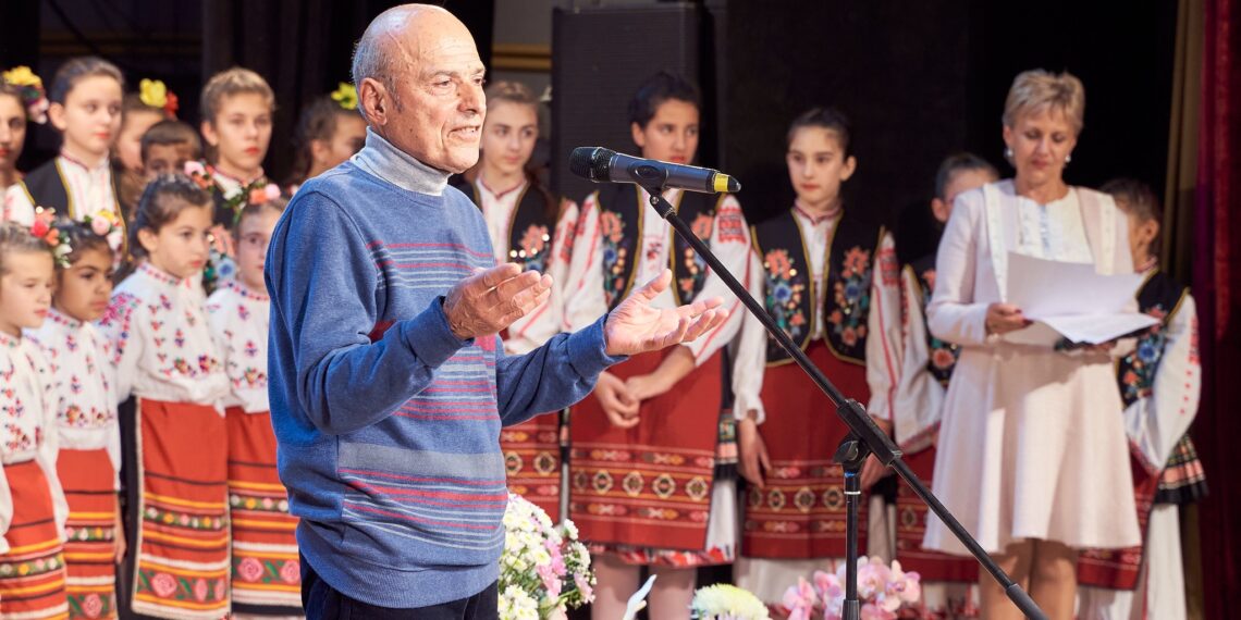 На 85 години ни напусна Беньо Пенев – дългогодишен ръководител на фолклорен ансамбъл „Развитие“