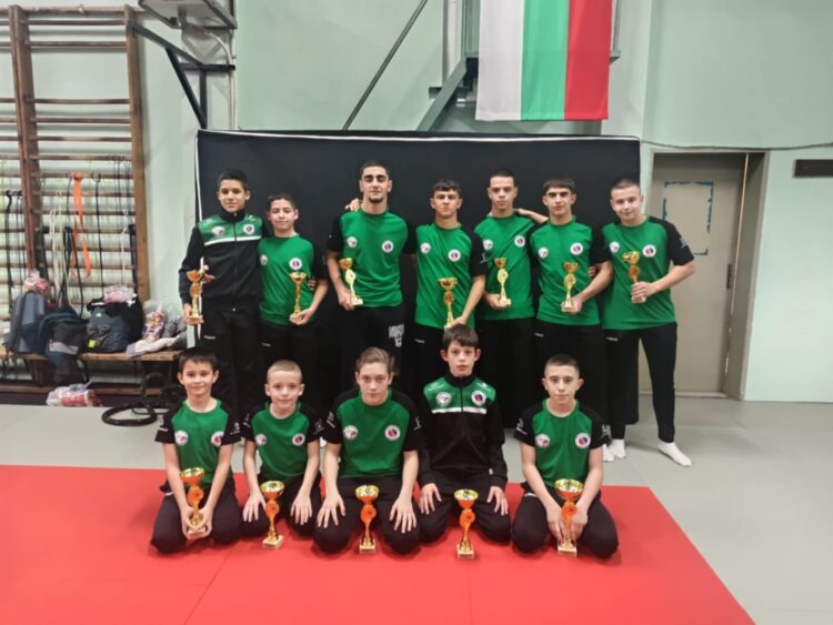 СК по самбо и джудо “Раковски” награди звездната си спортна десетка