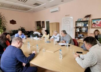 Областният управител се срещна с бизнеса в Севлиево във връзка с електрозахранването