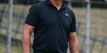 Сашо Ангелов – треньор на ФК “Севлиево”: “Футболният ни отбор е дорасъл да се завърне при професионалистите”