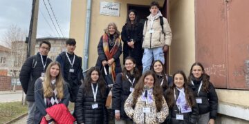 Клуб ,,Журналист” посети общинското радио