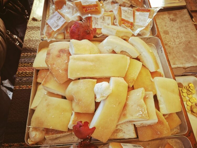 Априлци канят на Празник на сланината и греяната ракия на 15 и 16 февруари