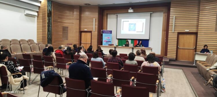 Тридневено обучение на тема домашно насилие – нагласи и особености, се провежда в община Севлиево