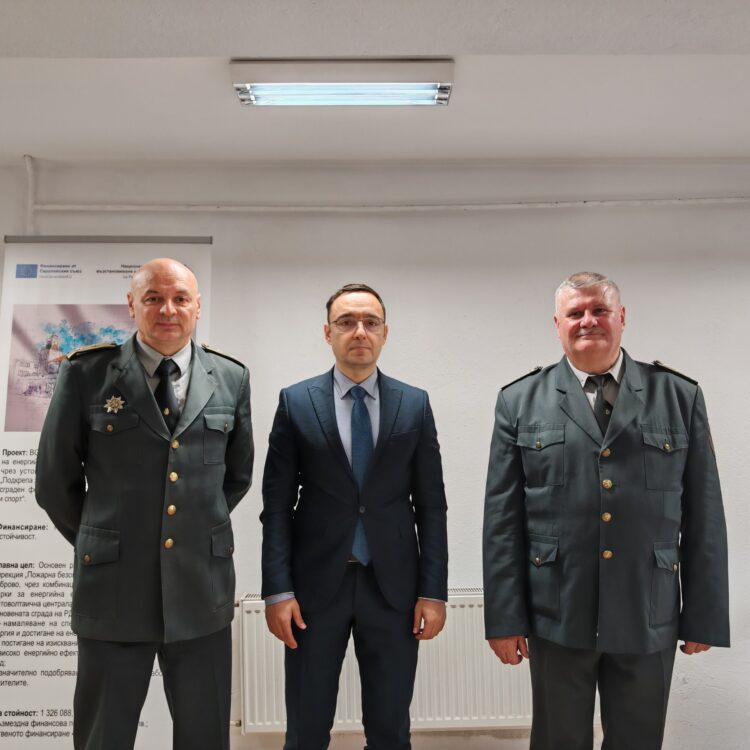 Комисар Георги Златев е новият директор областната пожарна