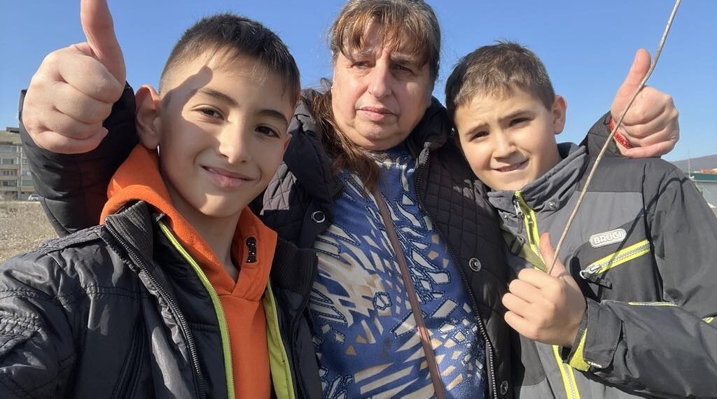 Герои! Петокласници от ОУ “Ст. Пешев” предотвратиха пожар