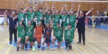 Юношите с нова победа във волейбола, мъжете с поредна загуба