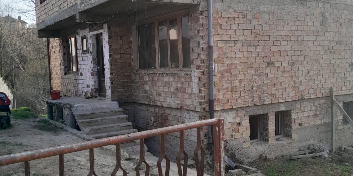 Трагедия и в Трявна – убита е  майката на три малки момчета