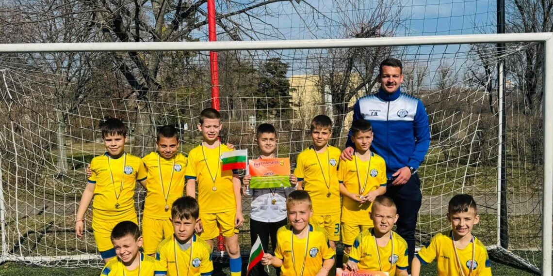 Малките ни футболисти – големият победител във “Футболни звезди на България”