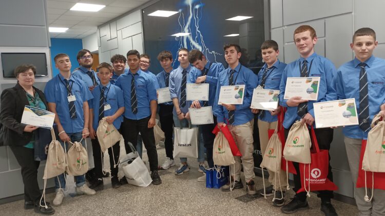 Призови места за наши ученици от състезанието “Енергетиката и ние” 2025 г.