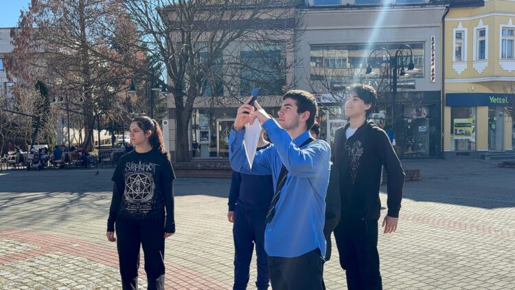 “По стъпките на Свободата” – интерактивна градска игра