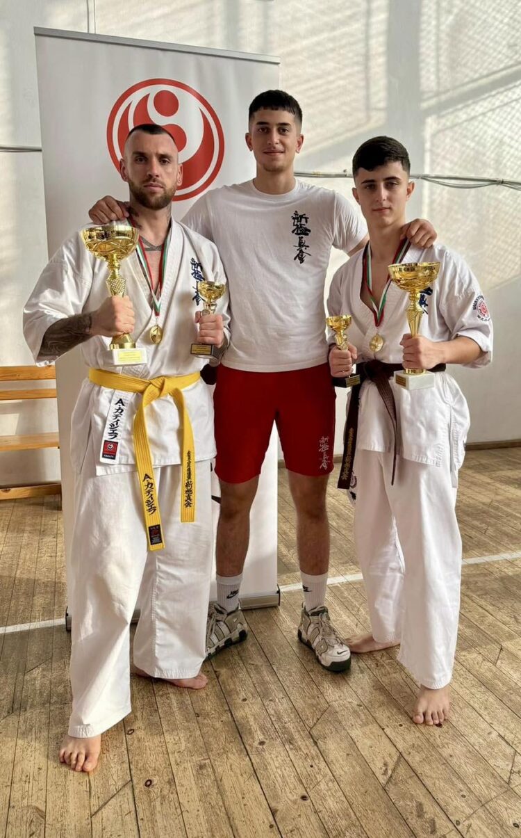 Отличен за каратистите – три златни и три бронзови медала от Държавното първенство