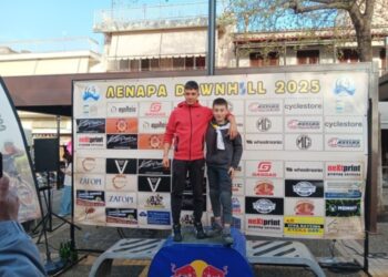 Лазар показа класа при батковците в DH-сериите в Гърция, кара като ракета