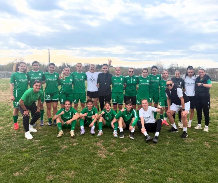 Девойките до 16 г. стартираха  Държавното първенство с победа