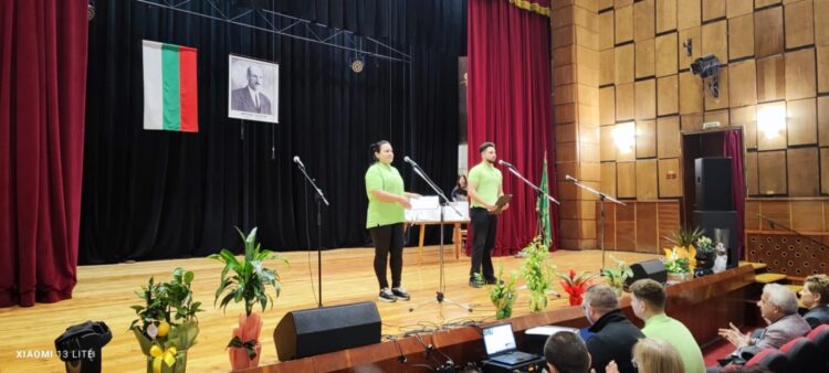 33 години с името на Марин Попов – знание, традиции и бъдеще