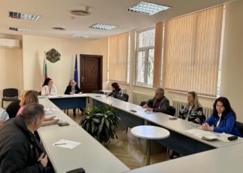 Намалява равнището на безработица в областта