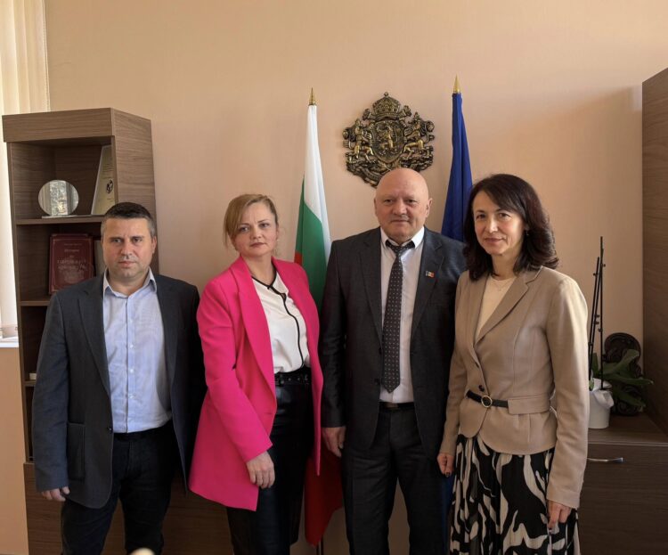 Габровска област и район Тараклия задълбочават сътрудничеството си в трудовата заетост, образованието и лесовъдство