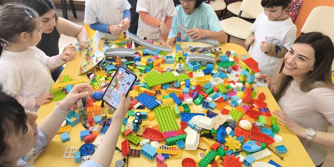 Детска градина “Радост”, Севлиево посрещна гости от Турция по обучителен проект Еразъм на тема: “ИКТ в образованието”