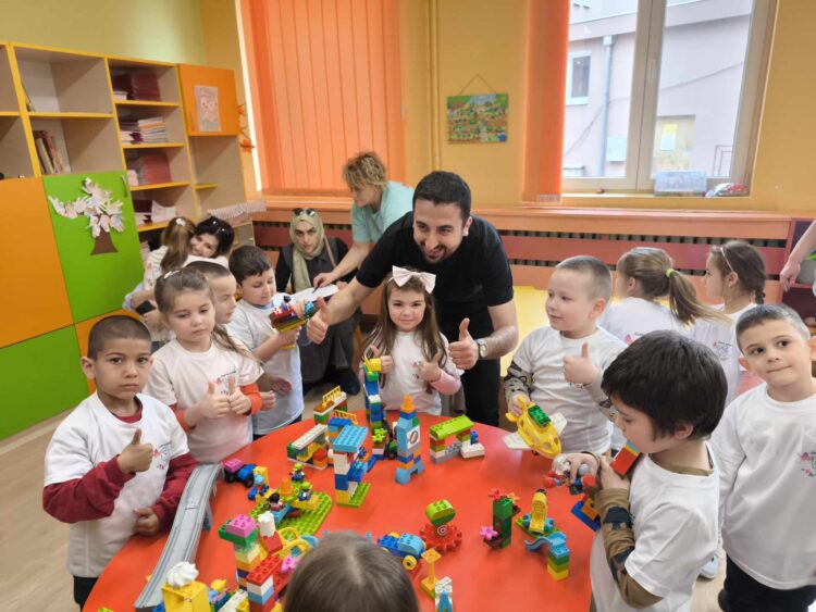 Детска градина “Радост”, Севлиево посрещна гости от Турция по обучителен проект Еразъм на тема: “ИКТ в образованието”