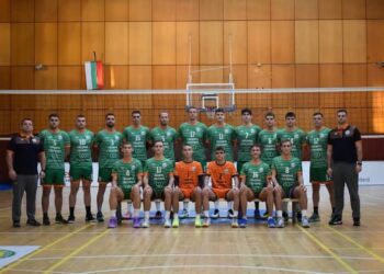 Волейболният “Раковски” запазва мястото си във Висшата лига