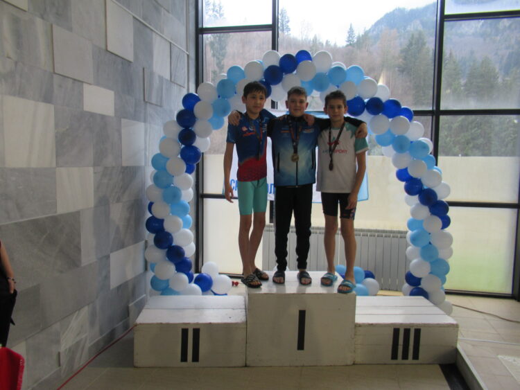 Малките рибки на “Викинг” с медали от детски турнир