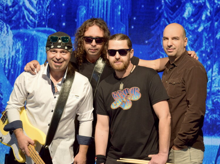 Севлиево – част от Националната кампания на рок група “Хоризонт” “Изпей “Обичам те” на български”