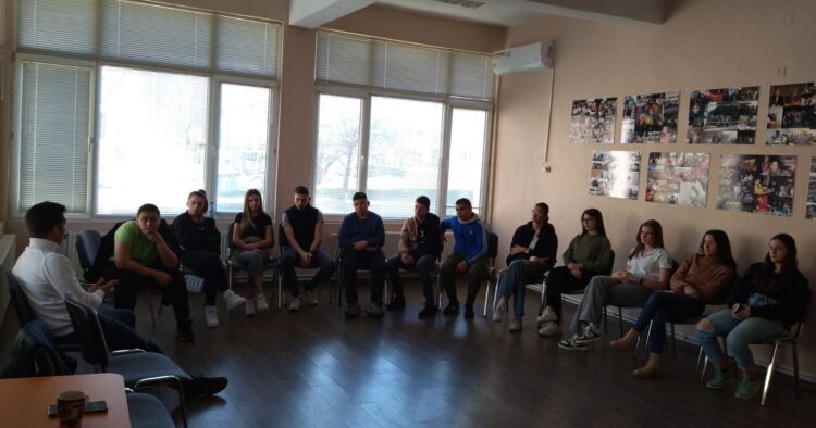 Младежка зона – с поредна вълнуваща среща