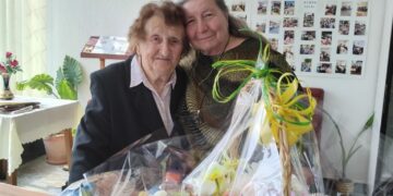 След 22 години начело на пенсионерския клуб в П. Славейков Станка Цонева сдаде поста