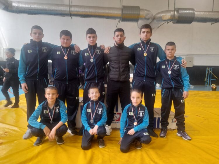 Борците спечелиха седем медала от силен Международен турнир пред очите на олимпийски и вицеевропейски шампиони