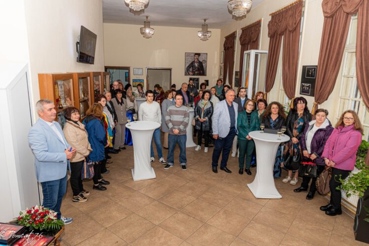 Кино “21 век” – кауза с мисъл, стремеж към просвещение и перспектива в бъдещето на Севлиево