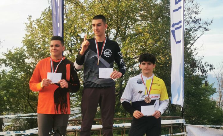 Старт с надежда за много медали през новия сезон в колоезденето