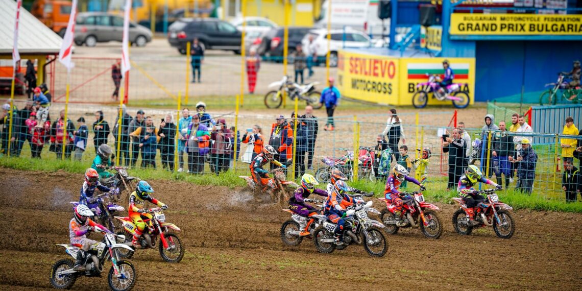 160 състезатели от 8 държави прие мотополигон №1 в света