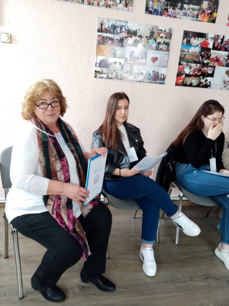 “Предизвикателствата в социалната работа” обсъждаха експерти, студенти и ученици в Севлиево