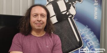 Валери Славчев: „Надявам се публиката в Севлиево да пее с нас, ще изпълняваме български песни, които всички обичаме“