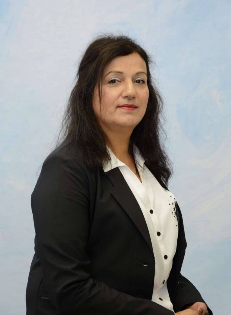 Цветелина Колева напусна групата на ДПС в Общинския съвет, ще работи като независим съветник