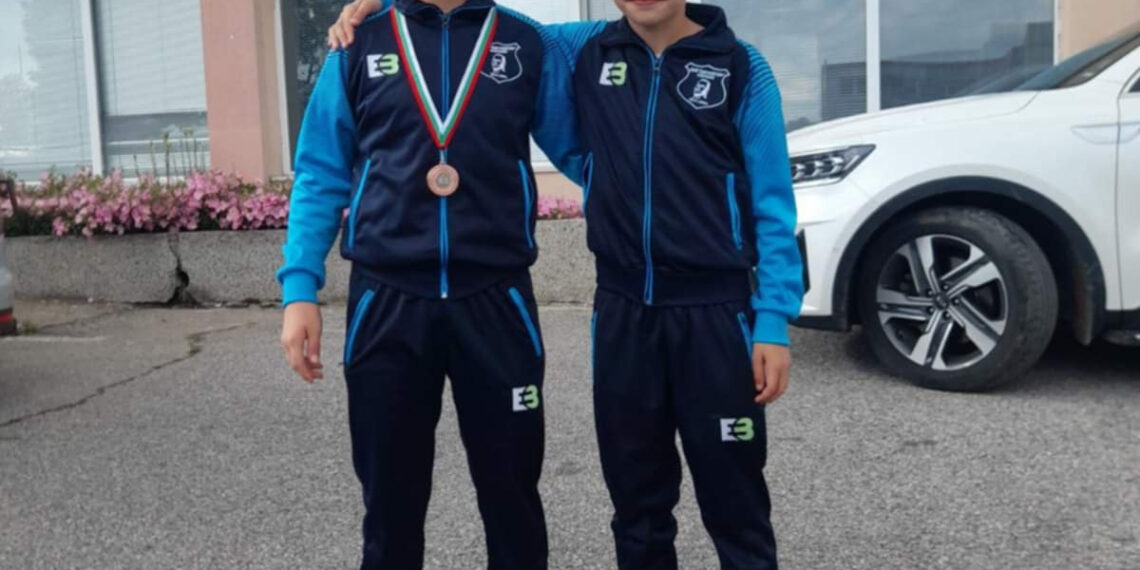 Бронз за борбата при най-малките