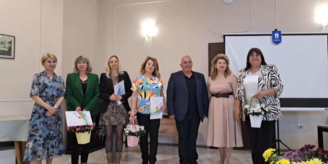 Учителите Светлана Христова и Детелина Винева от ДГ “Радост” с високо признание за професионализъм