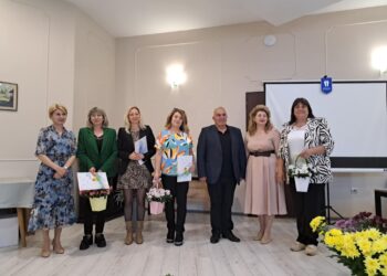 Учителите Светлана Христова и Детелина Винева от ДГ “Радост” с високо признание за професионализъм