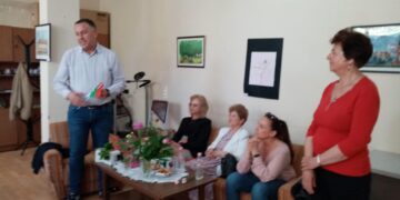 Среща с проф.д.н. Венелин Терзиев за трудния преход към демокрация у нас в Клуба за хора с увреждания – Севлиево